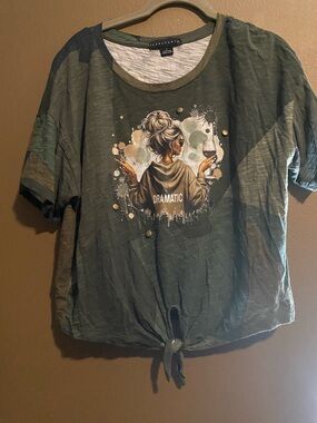 Hand crafted Green camo Graphic Tie-Front Short Sleeve Tee